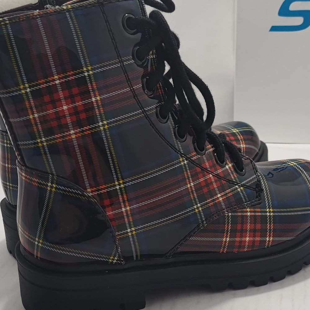 FIRM Lace Up Ankle Boots Black Patent Plaid - Picture 3 of 3